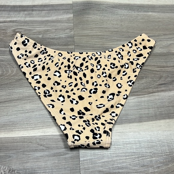 Xhilaration bathing suit bikini bottoms size small NWT - Picture 7 of 7